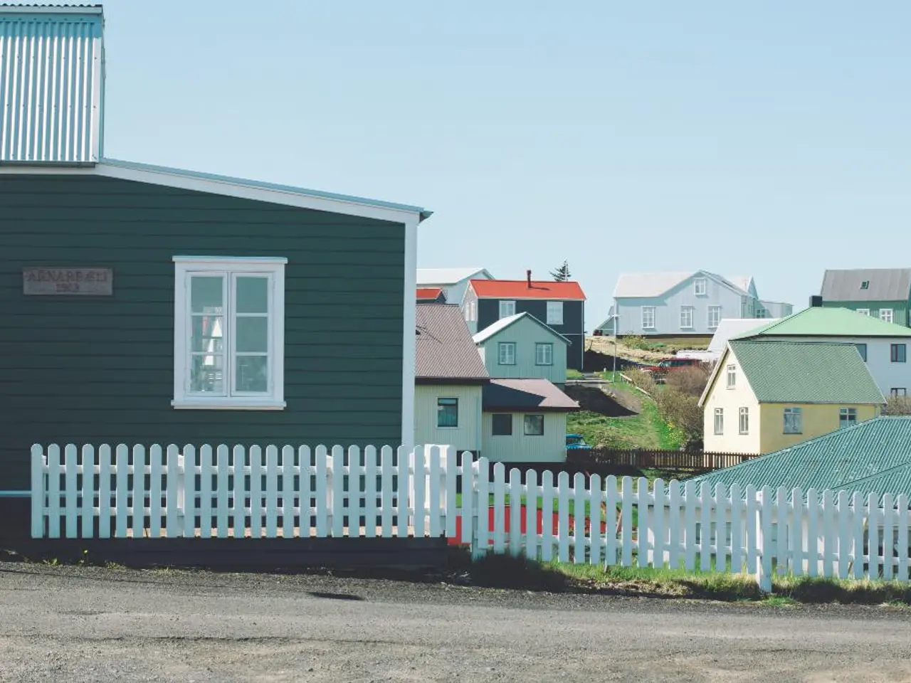 Pivotal Blunders to Evade While Selling Your UK Residence: Crucial Guidelines for a Smooth...