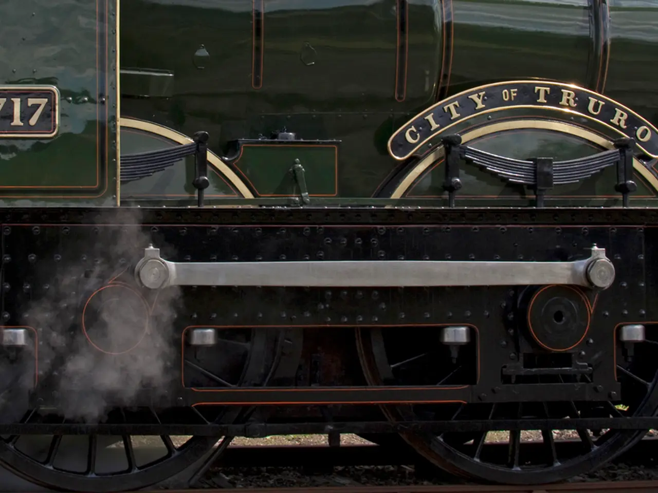 Train removes Needle-Ohr connection between Nuremberg and Bamberg