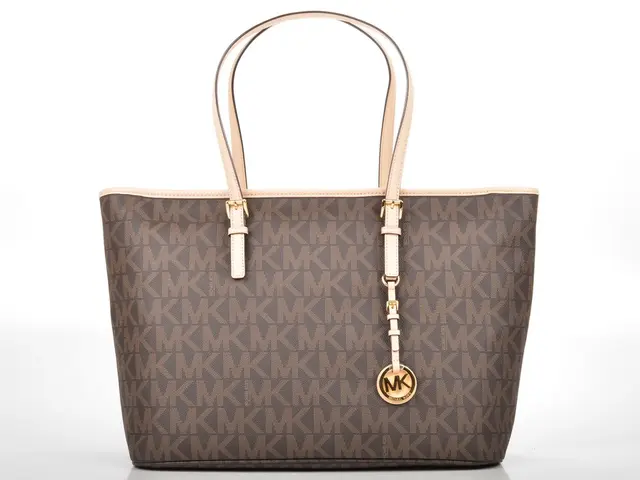 Defective airbags prompt recall of approximately 441,000 Citroën vehicles, necessitating removal...