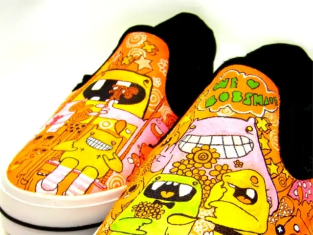 "Salomon Embraces Sustainability: Achieving Lower Carbon Footprint through Eco-Friendly Equipment,...