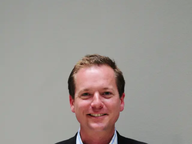 Switching Utility Providers for Lower Electricity Costs: A Guide on Saving Money