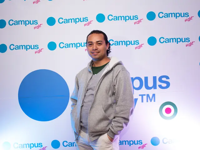 Investment Approach Comparison: Active vs. Passive