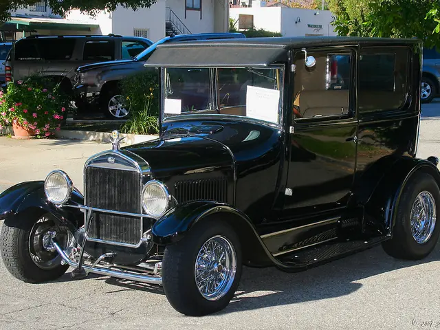Abandoned Audi R8, regarded as a dream vehicle, uncovered after years in Ohio wilderness by local...