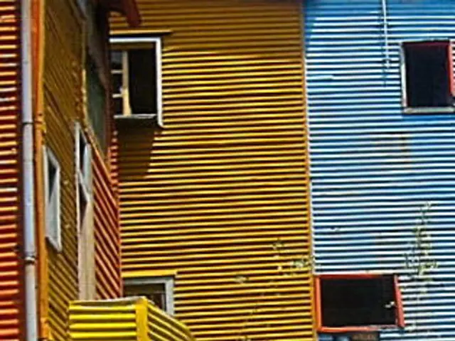 Possible planning reform could pave the way for independent builders to commence construction?