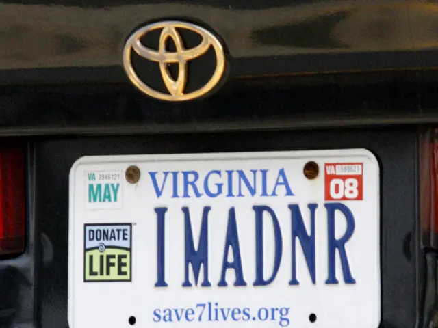 Uber and Bolt affirm that taxes and mandatory contributions for their drivers in Romania are...