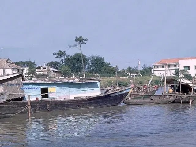 Financial advisor specializing in construction projects for the stock market (Male/Female/Diverse)