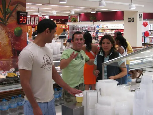 Customers and merchants at odds over simplified return policies